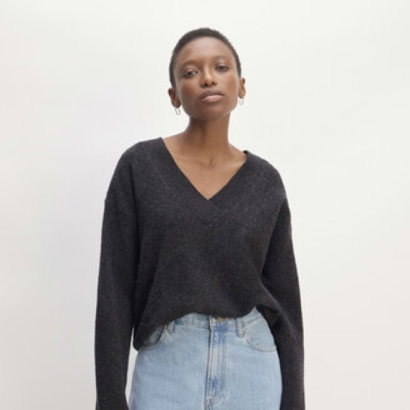 Everlane, V-Neck Sweater, Charcoal - Picture 1 of 5